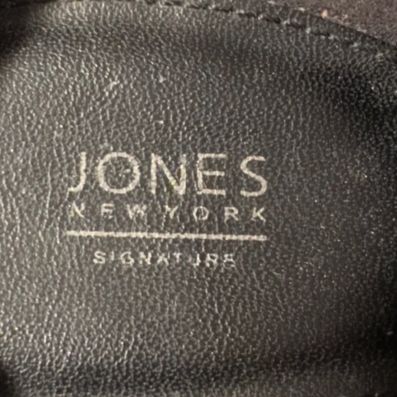 Black Wedge Sandals - Picture 4 of 5